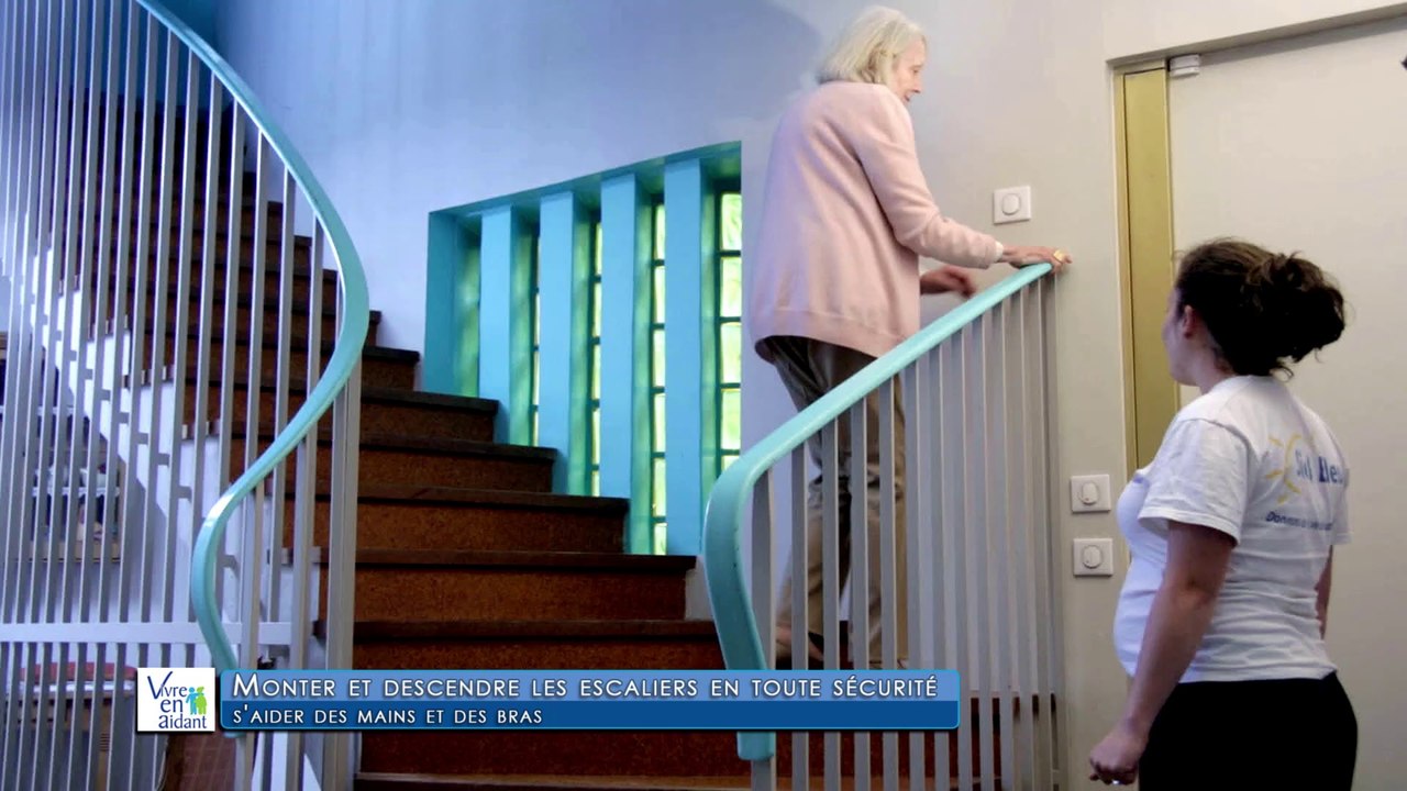 VIVRE EN AIDANT - Monter et descendre les escaliers en toute sécurité