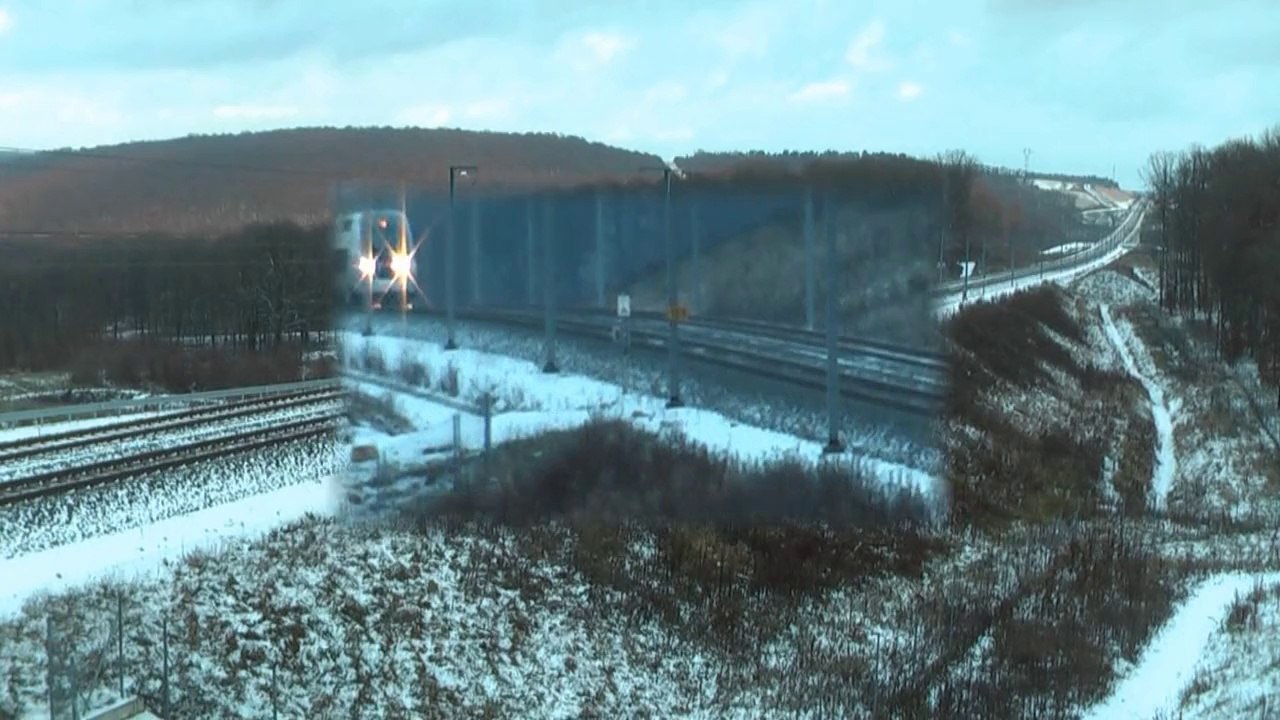 TGV DANS LA NEIGE