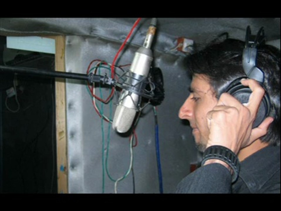 Song by  Qadir Sameer