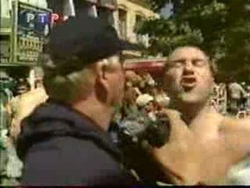 Football - Bagarre entre Hooligans 2000