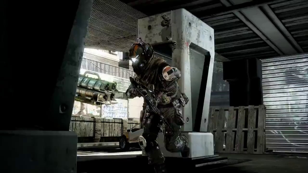 Titanfall - Official E3 Announce Trailer