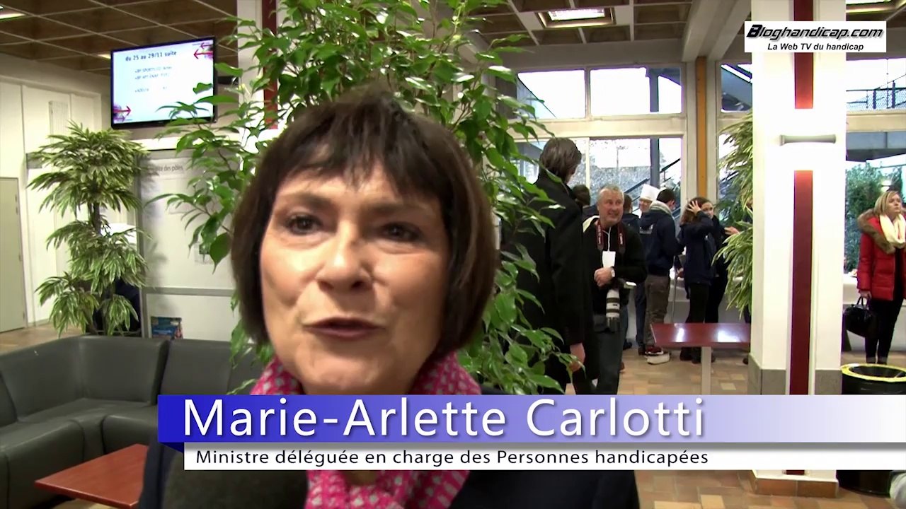 Visite du CREPS de Vichy avec Valérie Trierweiler et Marie-Arlette Carlotti - www.bloghandicap.com