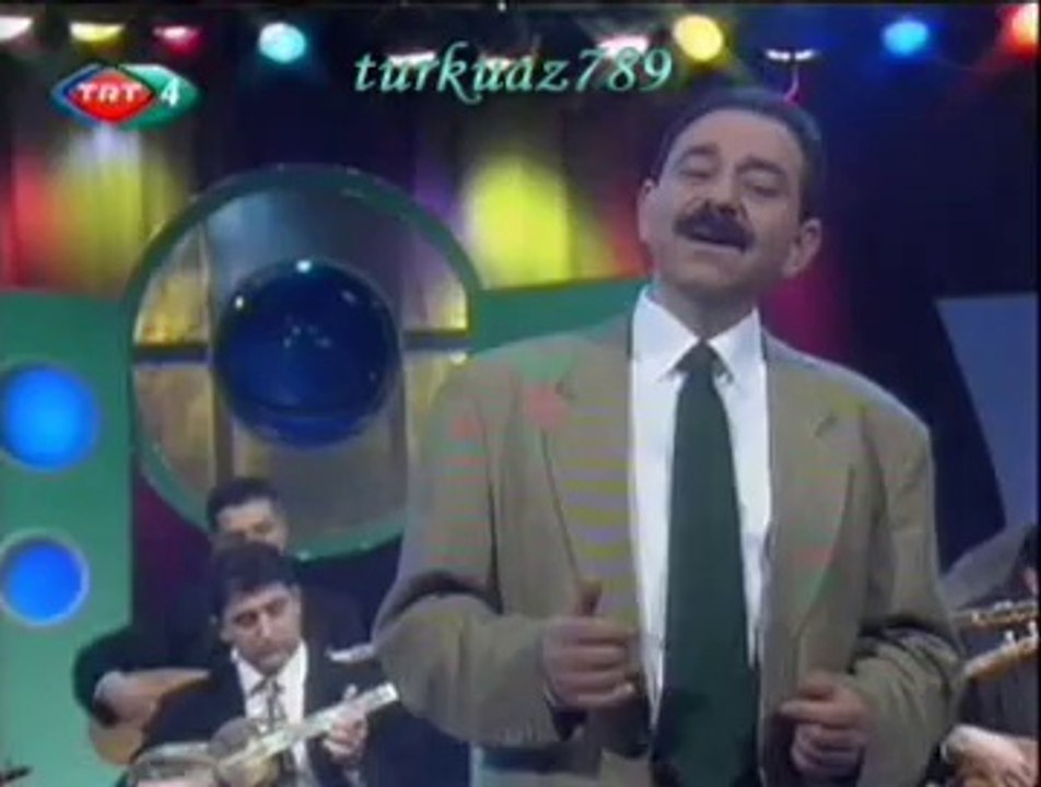 Köksal COŞKUN-Fincanın Etrafı Yeşil