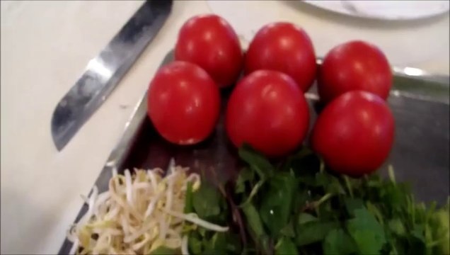 [Emeraude Classic Cruises] Making Vietnamese Fresh Spring Rolls