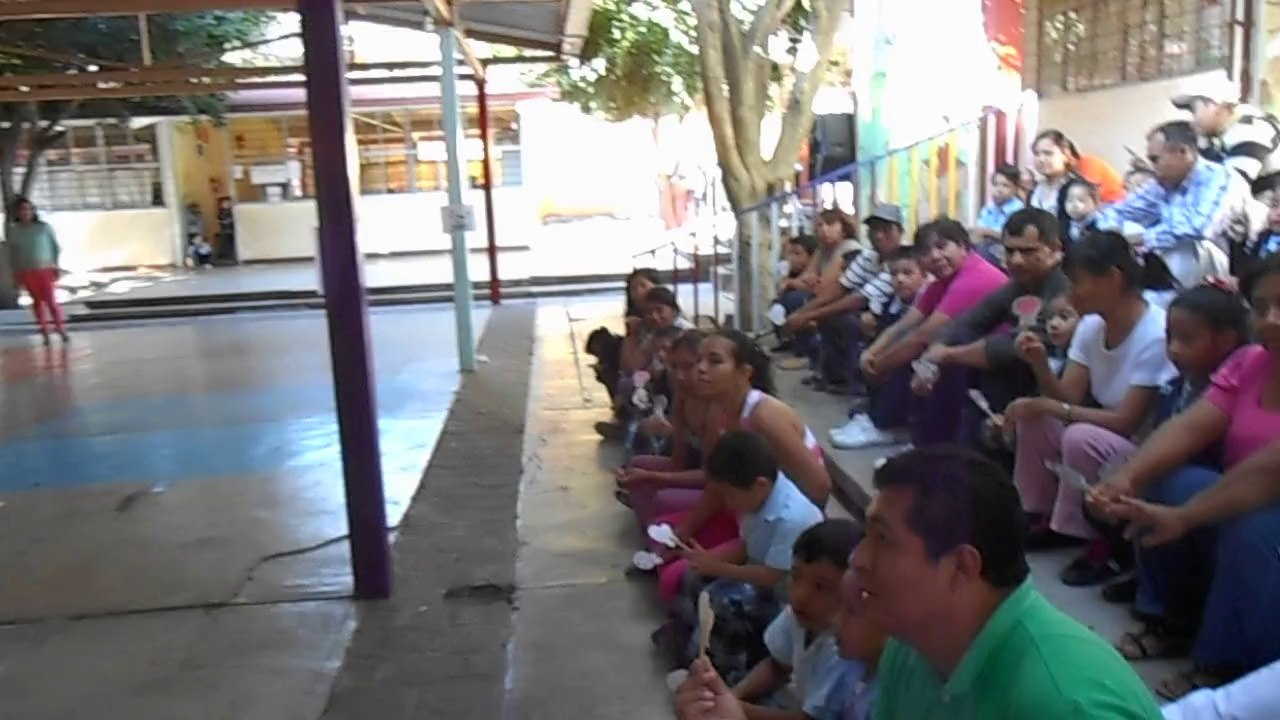 video2claselucy
