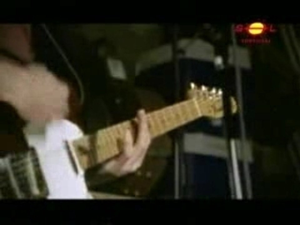 Pearl Jam Last Kiss