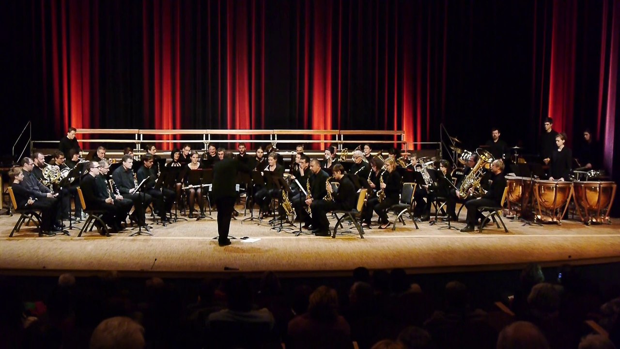 FIRE DANCE  par l'Orchestre d'Harmonie de Cournon d'Auvergne