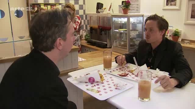 Durch die Nacht mit Tom Schilling und Olli Schulz 2/2