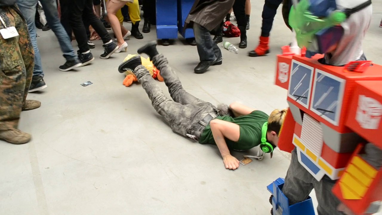Pyrkon 2014 - Kaczka i Harlem shake
