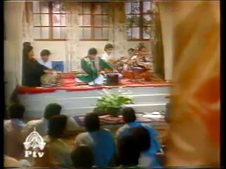Hamid Ali Khan - Baghoon Mein Parray Jhoolay