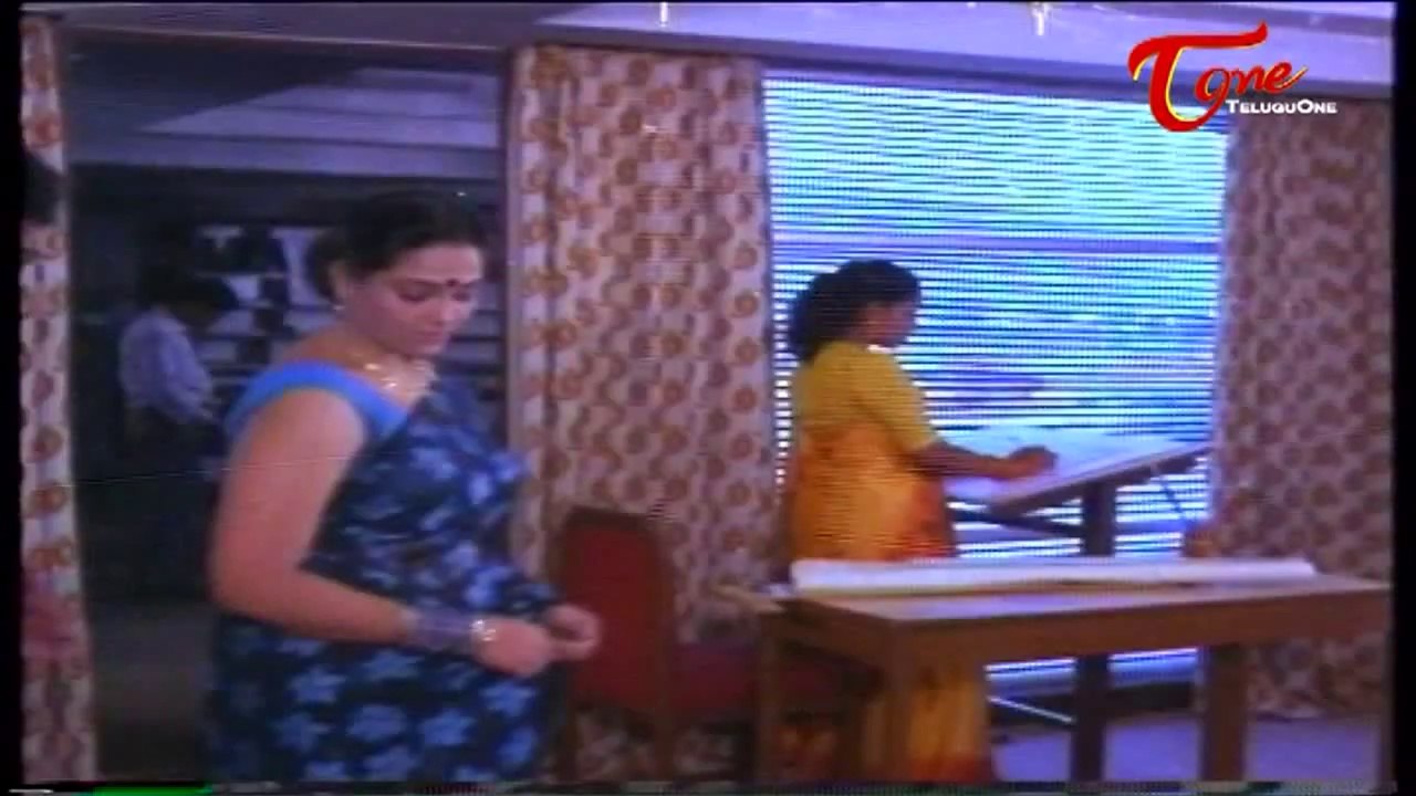 Rajendra Prasad Impresses Jayalalitha with his Building Plan