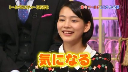 絵を描く能年玲奈