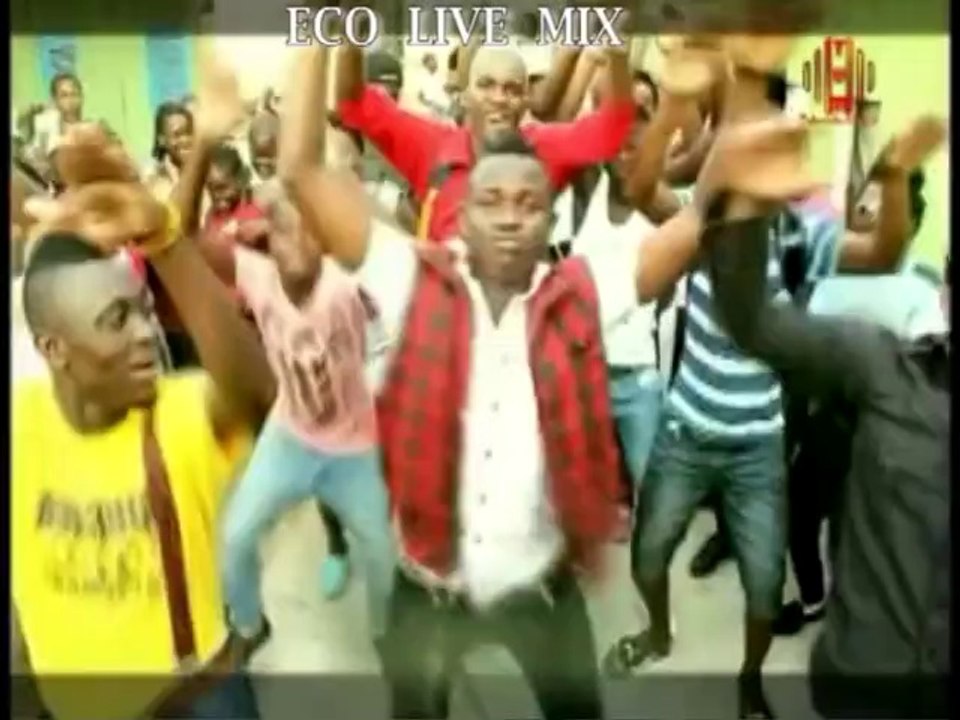 Kuduro Mix 2013 Vol.6 - Eco Live Mix Com Dj Ecozinho