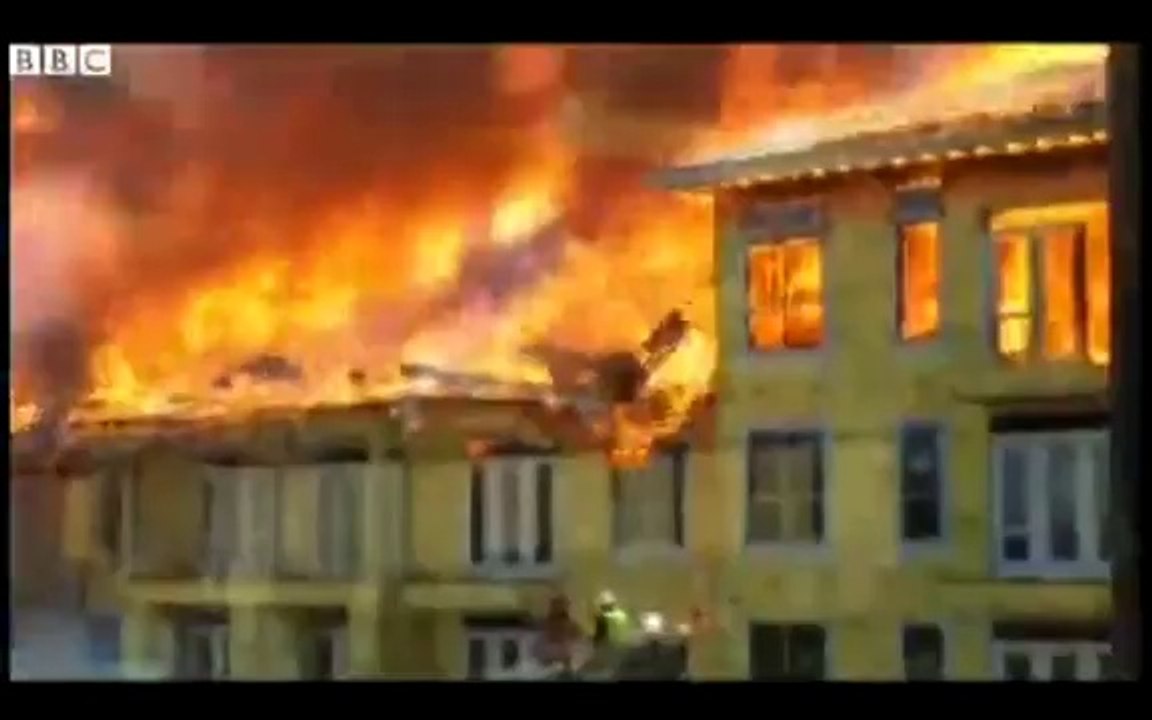LIVE_Houston_fire_Fireman_rescued_as_burning_building_falls_AIG_Campus