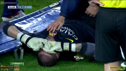 Victor Valdes injury vs Celta HD