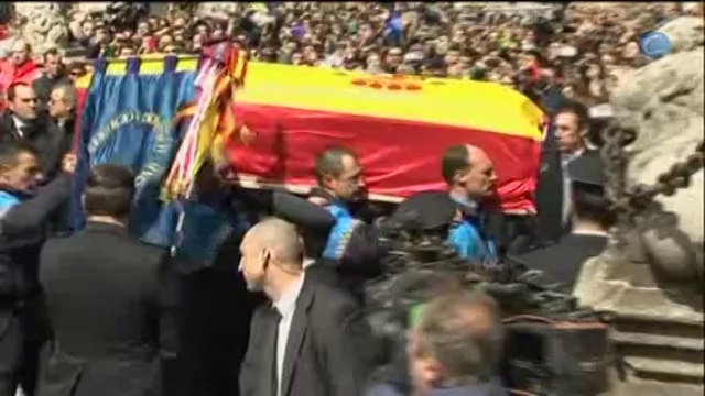 Adolfo Suárez reposa ya en Ávila bajo el epitafio La concordia fue posible
