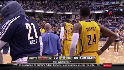 LeBron James assomme Roy Hibbert