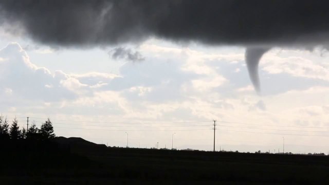Tornado Hits Roseville City