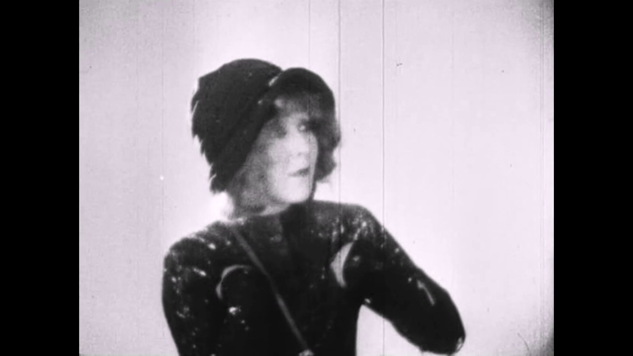 Das kleine Mädchen mit den Schwefelhölzern - 1928 - by ARTBLOOD