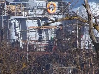 Украинские танки покидают Крым