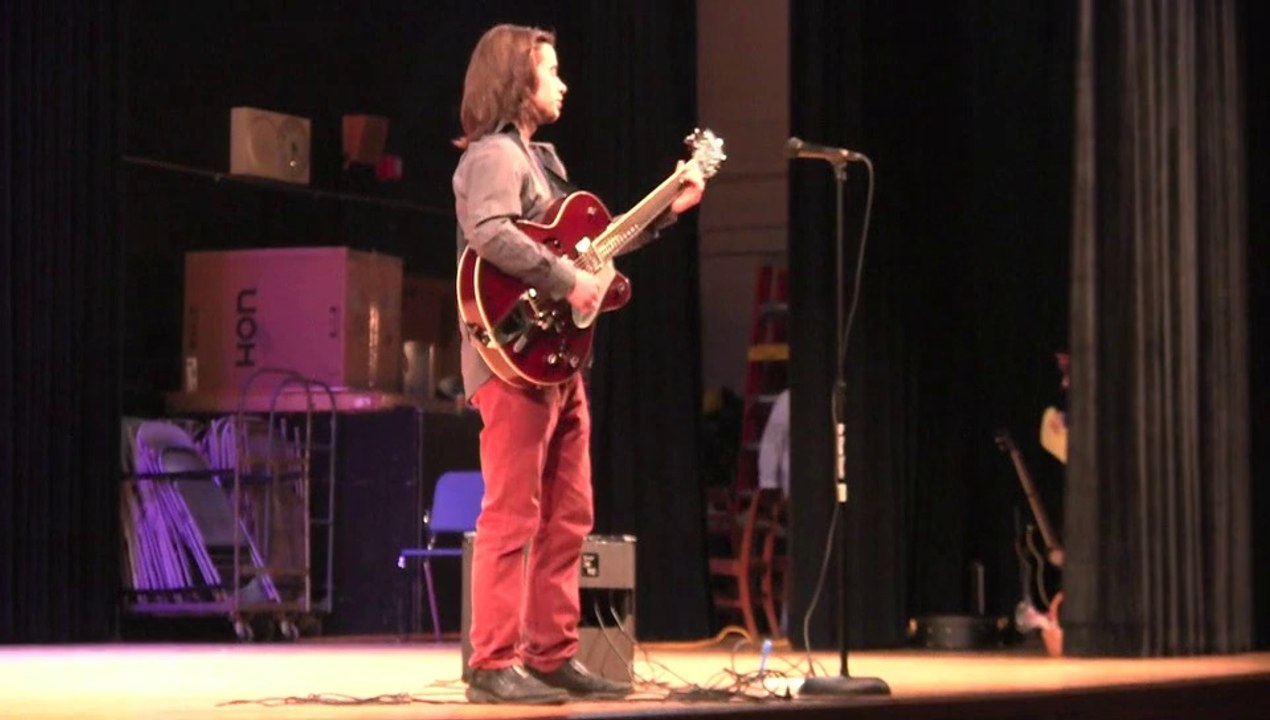 Mr. JLHS 2014 - Part 1