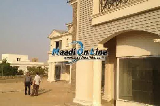 villa for sale in mountain view 1 hudge size overlooking the greeny areay and pool