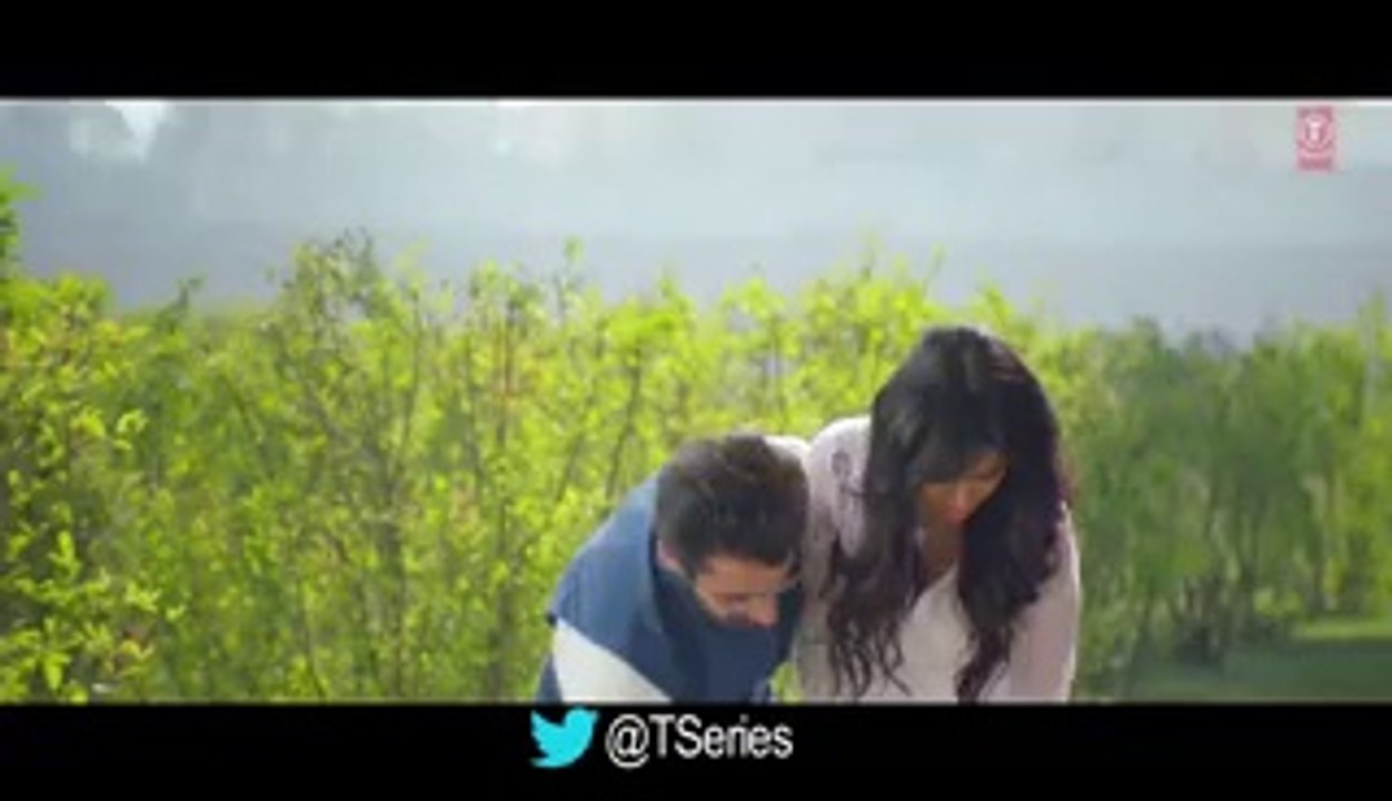 -Suno Na Sangemarmar- HD Video Song - Arijit Singh - Youngistaan [2014] - Video Dailymotion_2