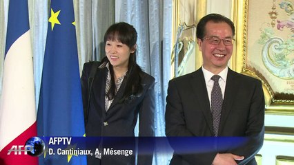 France-Chine: Fabius appelle à un dialogue "sérieux et régulier"