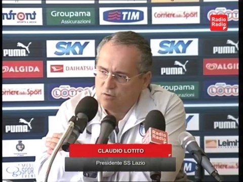 Lotito contestato da un tifoso afferma: La contestazione pesa, alcuni giocatori vogliono andarsene