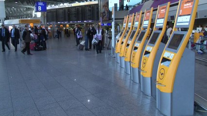 Strike grounds hundreds of flights in Germany