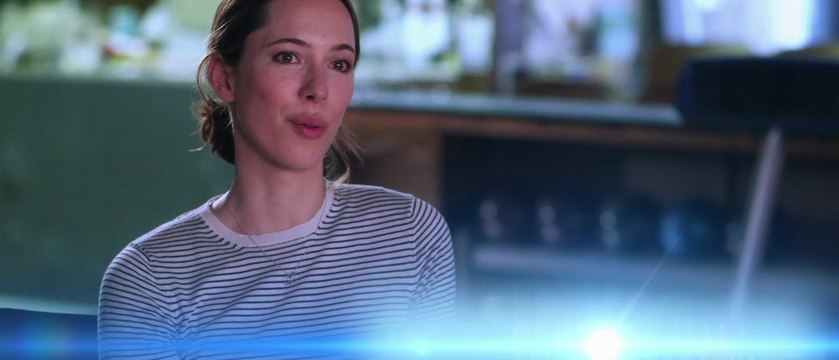 TRANSCENDENCE - Featurette Guarding The Threat [VO|HD1080p]