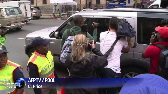 Judge adjourns Pistorius trial to April 7