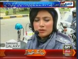 Female traffic wardens in Lahore - Beautiful Police In Pakistan