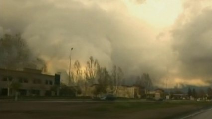 Tornado damages homes in Northern California