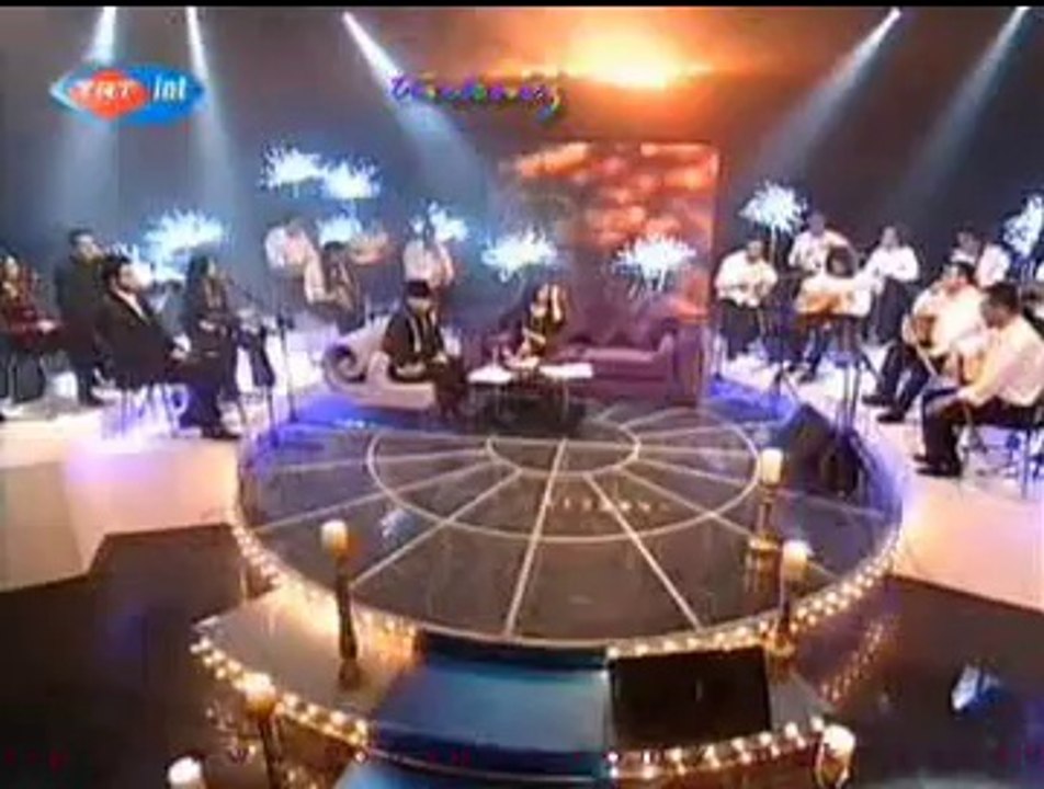 Levent GÜLER-Gül Dalında Öten Bülbülün Olsam