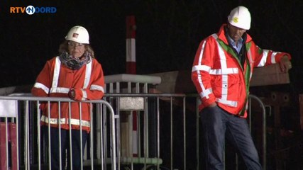 Nieuwe brug over Winschoterdiep bij Zuidbroek - RTV Noord