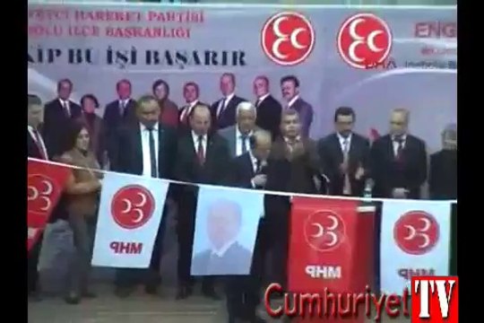 Belediye Başkanı mitingde ağzını bozdu