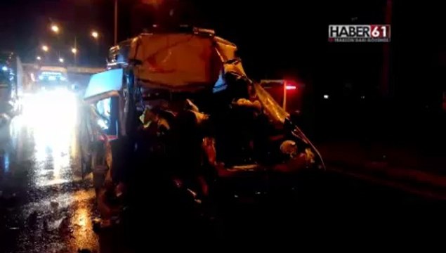 Trabzon'da Feci kaza! Ambulans ile tır çarpıştı