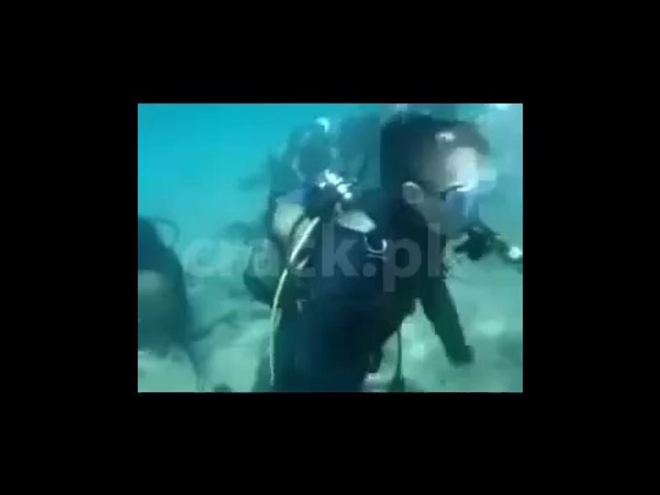 underwater prayer