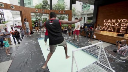 Su üzerinde yürümek işte böyle olur!