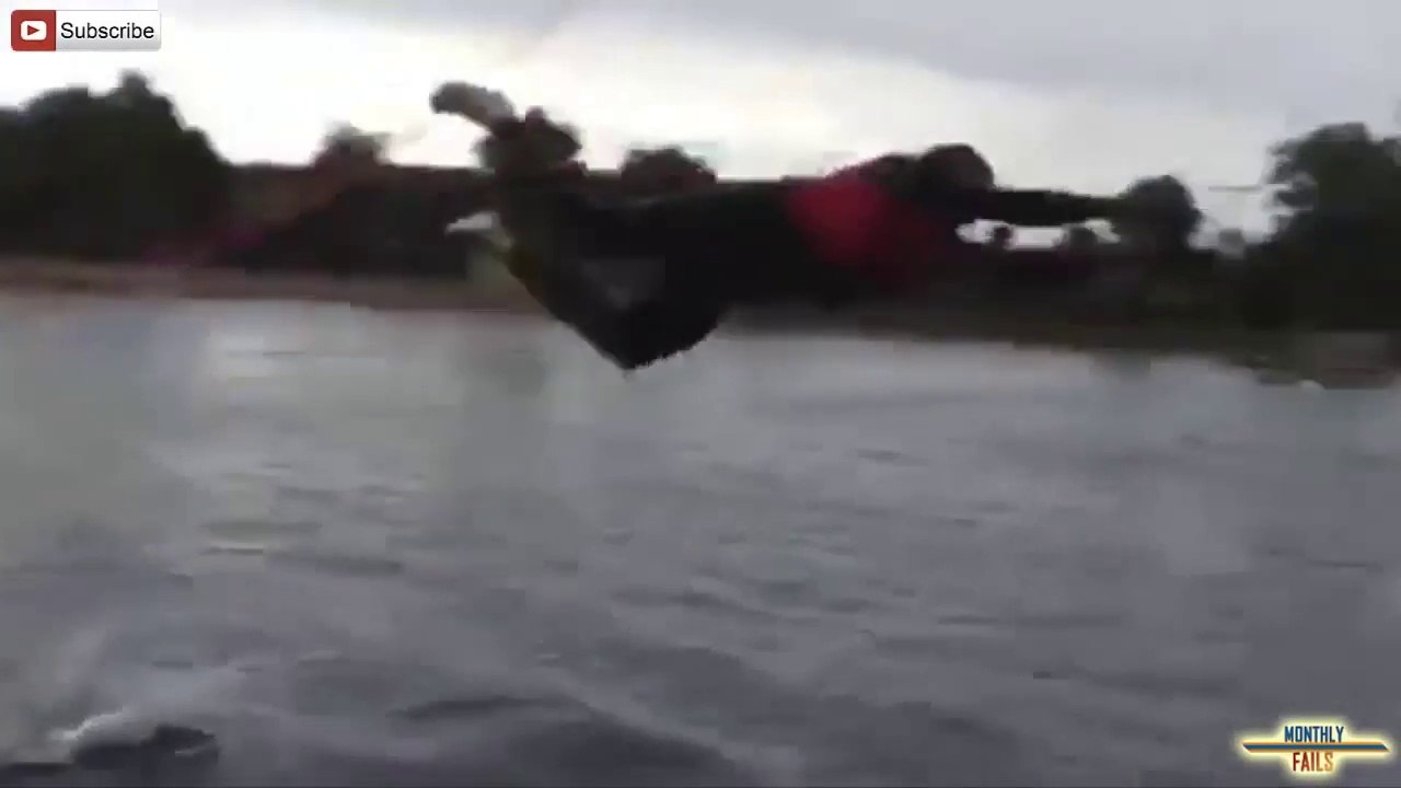 Gamelles, accidents, sport, ados débiles... Les plus gros FAILS de Mars 2014!