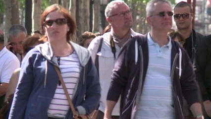 الانتخابات البلدية في فرنسا اختبار أساسي لشعبية هولاند المترنحة