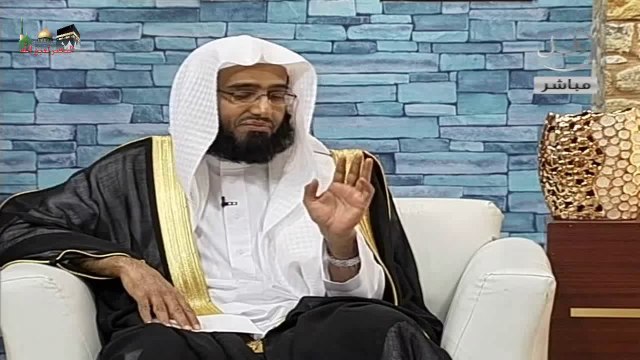 هل يجب على المراة تغطية قدميها وقت الصلاة ــ الشيخ عبدالعزيز الفوزان