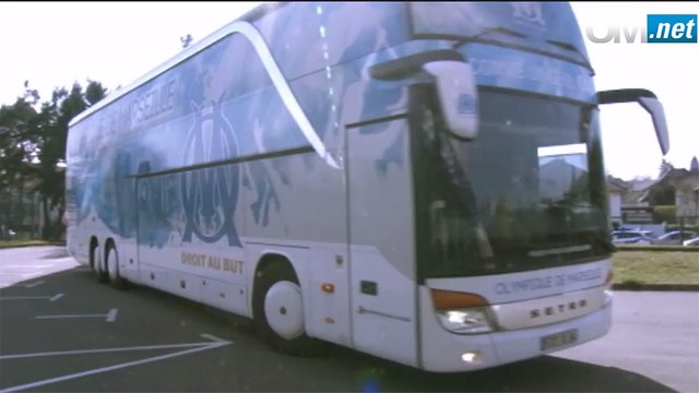 L'arrivée des Olympiens au stade Bonal