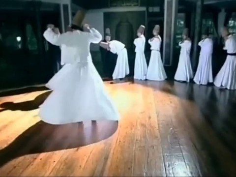 Kimi dosta varır... Vasfi Emre Ömürlü