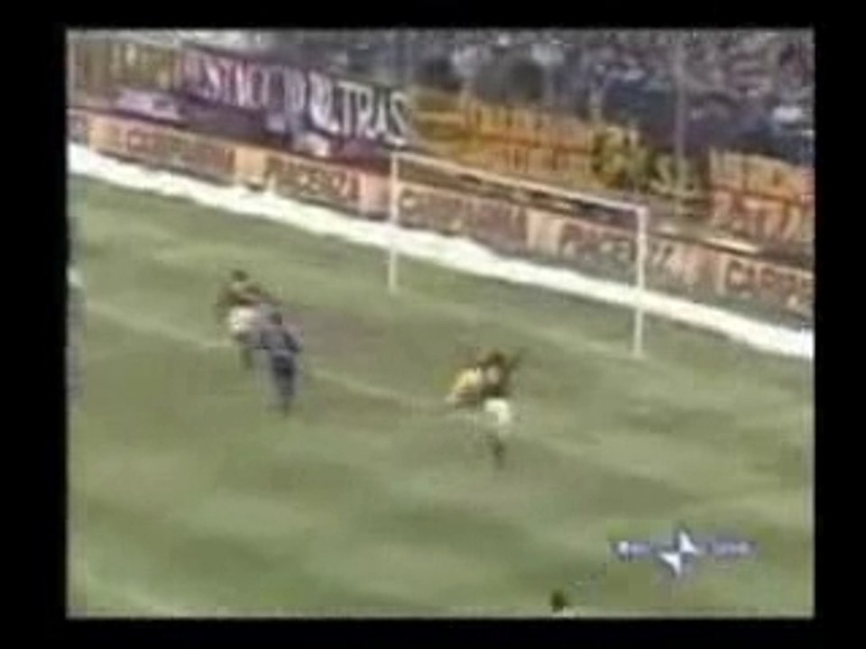Totti vs ronaldinho