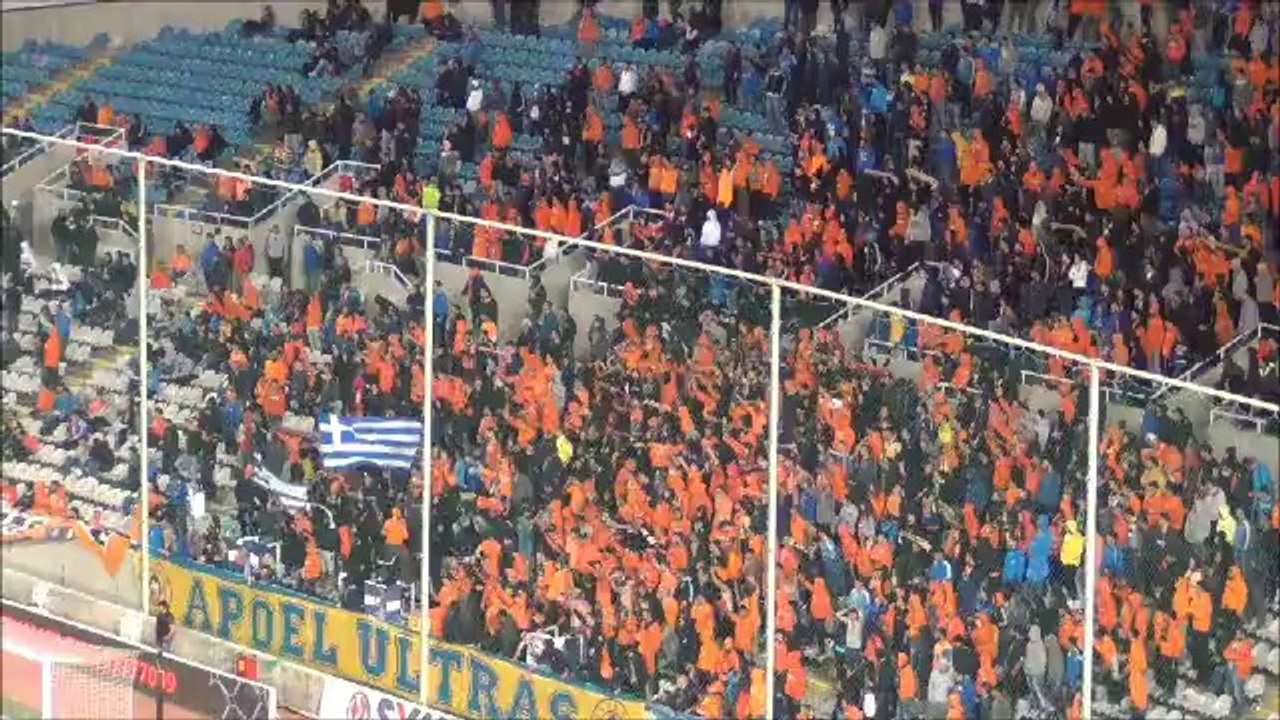 ΑΠΟΕΛ-Απόλλων-πλέι οφ-ΑΠΟΕΛ fans (4)