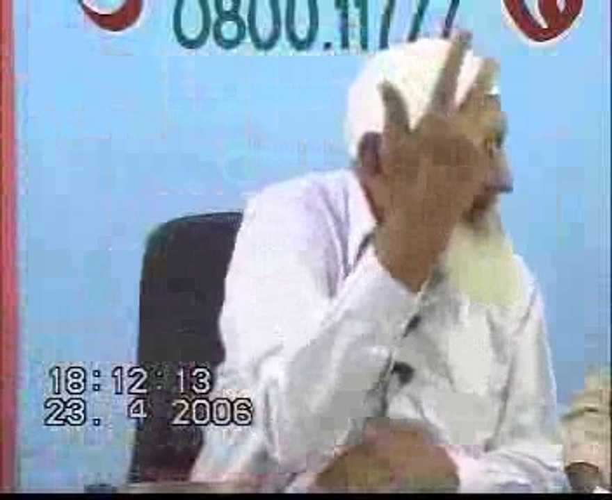 Rasoole Pak nae Munafiq Raze Allah bae niqab kar di ae-molana ishaq