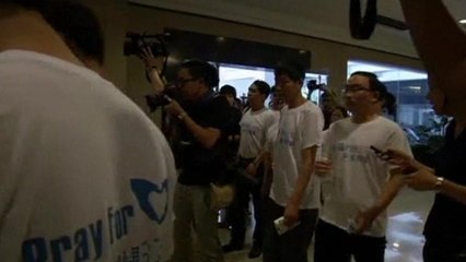 Chinese families of MH370 seek answers