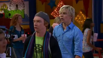 Austin ve Ally- Eğlence Parkı